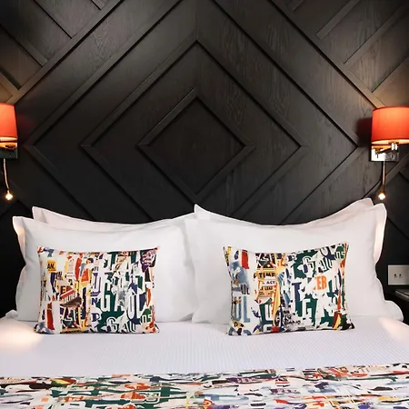 Des Arts Montmartre Hotel