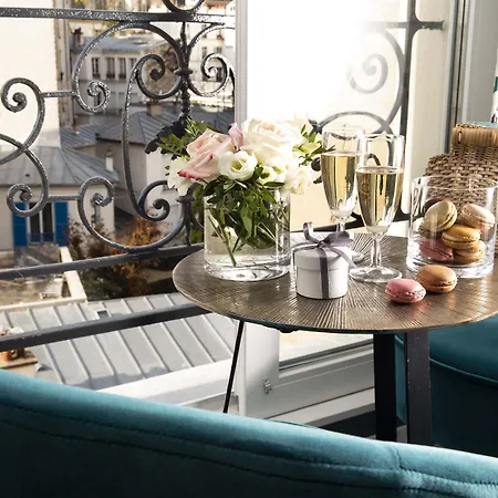Des Arts Montmartre 4* Paris