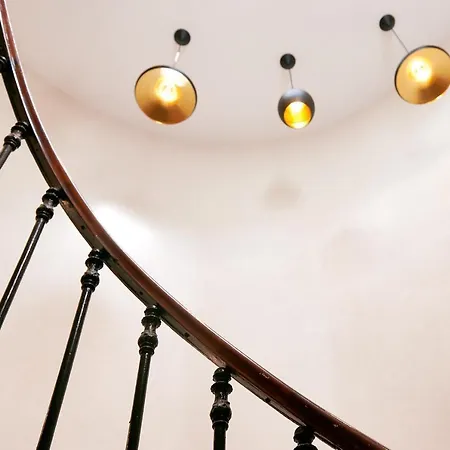 Des Arts Montmartre Hotel Paris