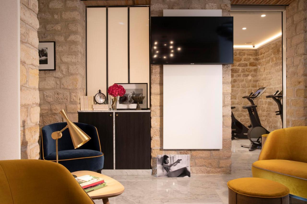 Des Arts Montmartre Paris