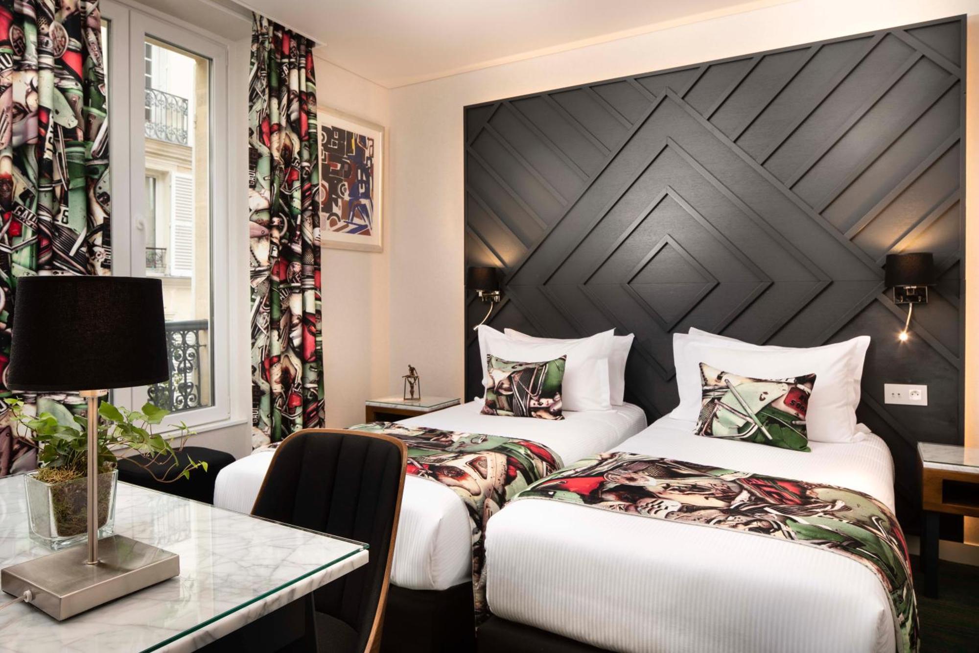 Des Arts Montmartre Hotel 4*