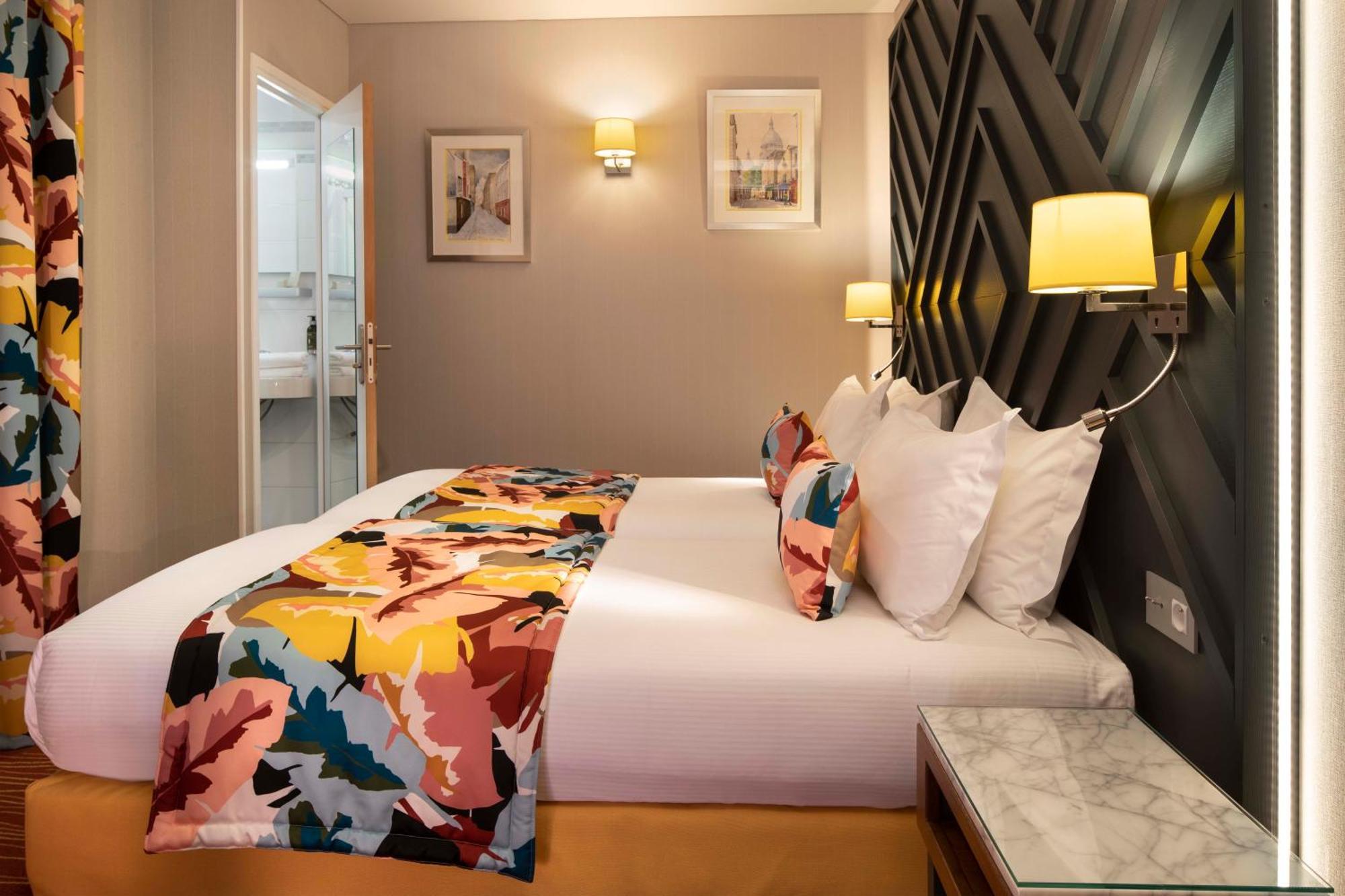 Hotel Des Arts Montmartre 4*