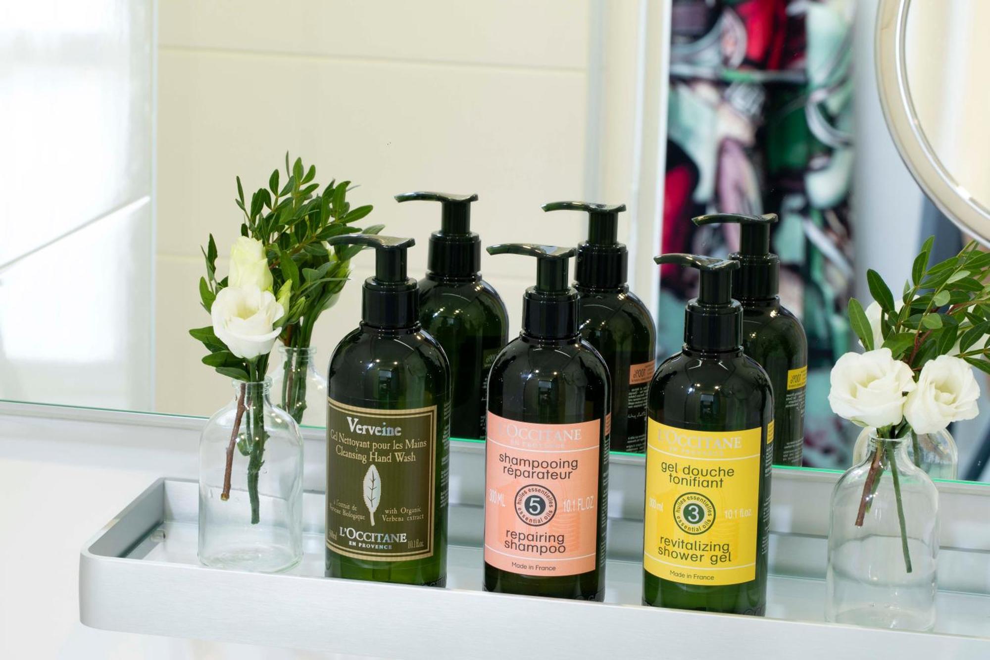 Hotel Des Arts Montmartre Paris