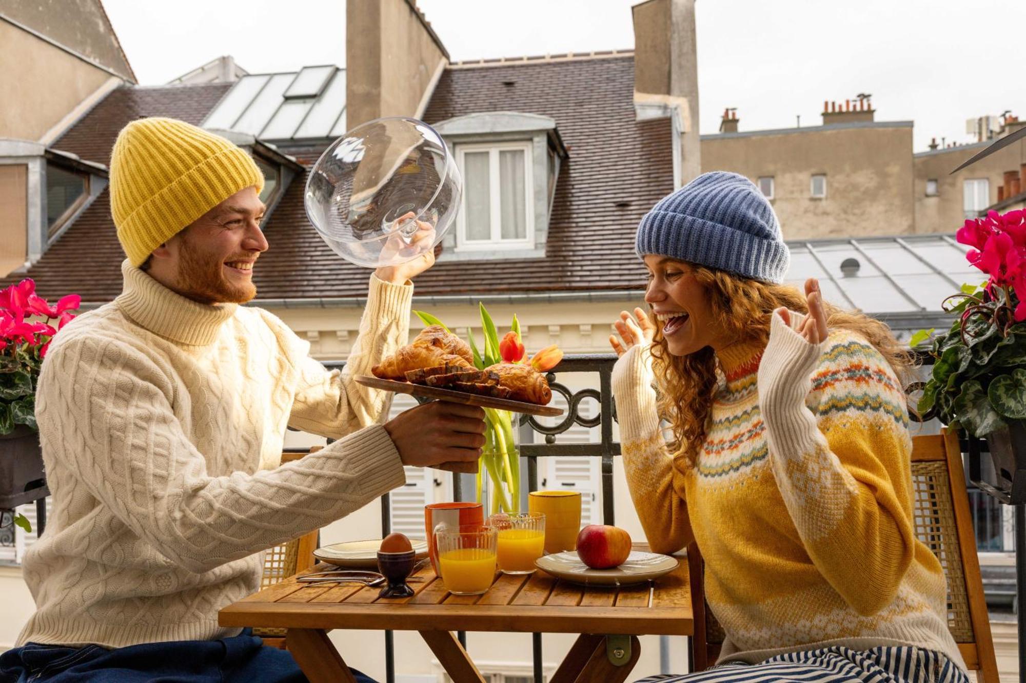 Hotel Des Arts Montmartre Paris